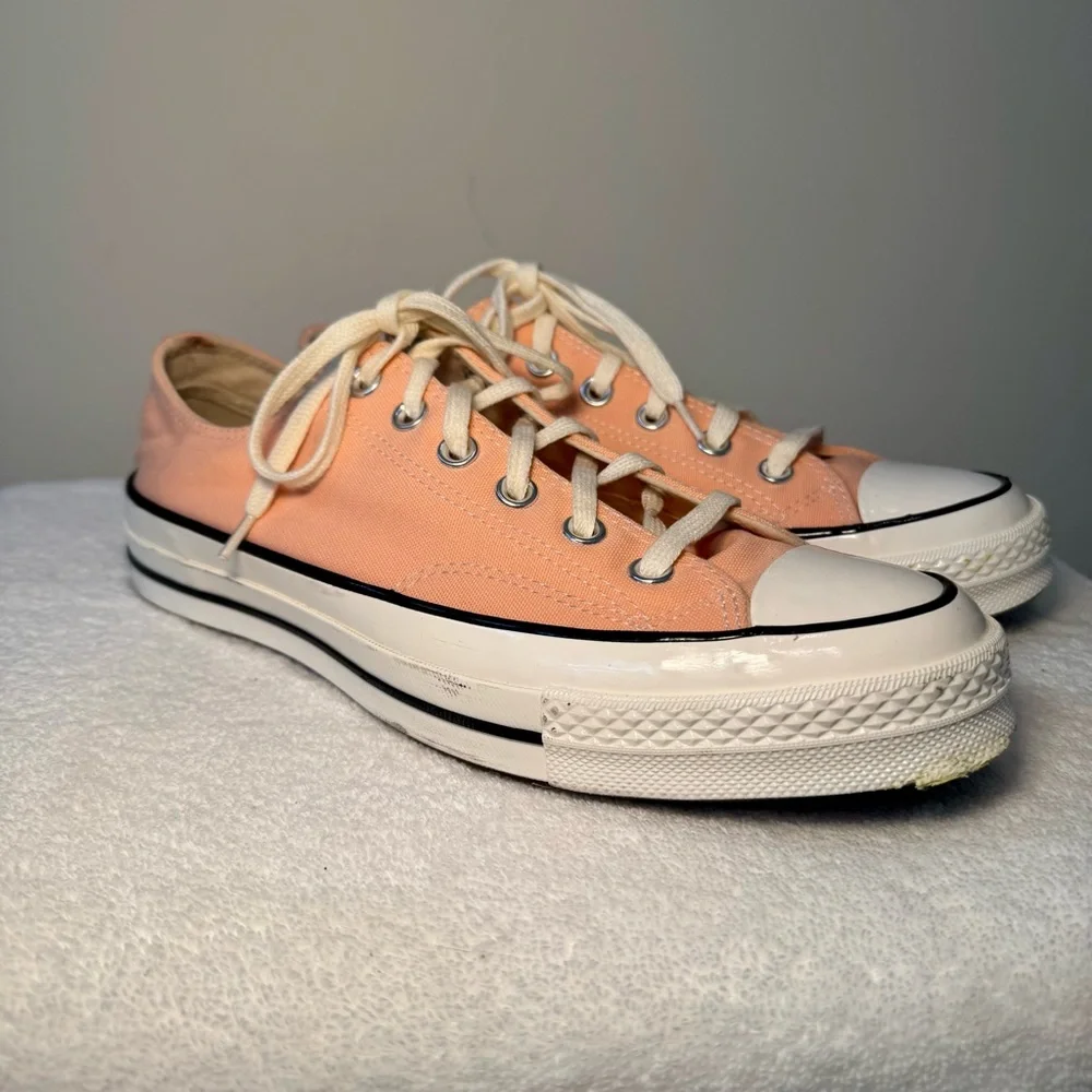 Women's 10 Men's 8 Converse‎ Chuck 70 Vintage Canvas Low Top Cheeky Coral